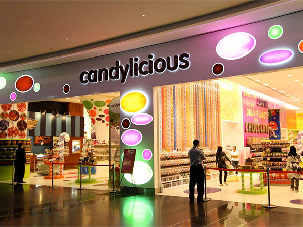 بالصوَر: Candylicious في دبي... ألذ متجر للحلويات في العالم